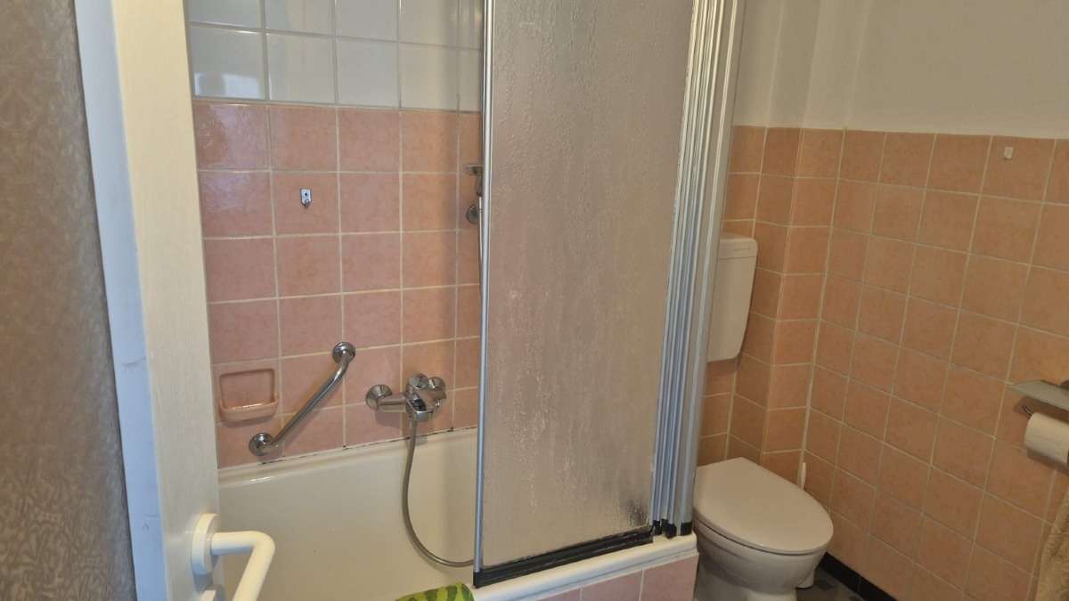 Badezimmer EG
