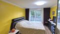 Schlafzimmer mit Balkon