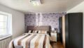 Schlafzimmer EG - (KI generiert)