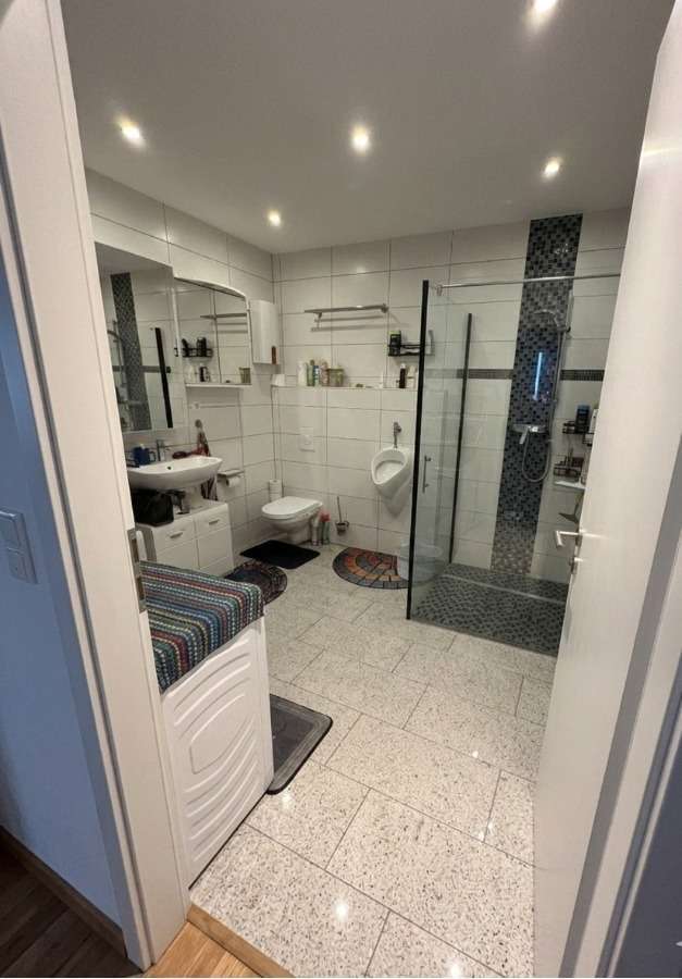 Badezimmer EG