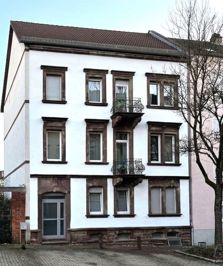Straßenansicht