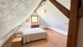 Dachgeschoss Schlafzimmer - (KI generiert)