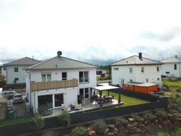 Design-Stadtvilla der Extraklasse – Luxusambiente, Wellness-Sauna & A+ Energieeffizienz, 67718 Schmalenberg, Einfamilienhaus