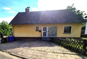 Freistehendes gepflegtes Einfamilienhaus in Sulzbachtal – sofort bezugsbereit in ruhiger Lage, 67734 Sulzbachtal, Einfamilienhaus
