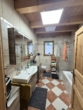 Badezimmer - Natürliche Eleganz: Sandstein trifft Holz – Wohnen mit Stil ideal für den 2 Personenhaushalt