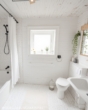 Badezimmr Wohnbeispiel mit KI Bildbearbeitung - Reserviert! Charakteristisches Bauernhaus mit Innenhof und Nebengebäuden