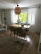 Wohnzimmer - Moderne Hochparterrewohnung in bester Innenstadtlage – ruhig und komfortabel