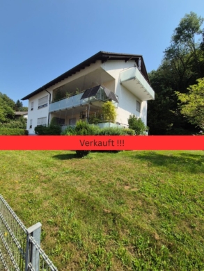 Reserviert/ 4,5 Zimmer Dachgeschosswohnung mit großem Grundstücksanteil und Carport in Südhessen, 69509 Mörlenbach, Dachgeschosswohnung