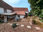 Terrasse mit Gartenblick - Historisch leben und auf modernes Ambiente nicht verzichten- Einzigartiges Bauernhaus mit Scheune