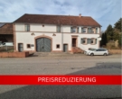 Hausansicht - Historisch leben und auf modernes Ambiente nicht verzichten- Einzigartiges Bauernhaus mit Scheune