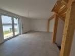 Zugang Terrasse - Doppeldeal: Kernsaniertes Einfamilienhaus (KfW-Effizienzklasse A) und zusätzlichem Baugrundstück