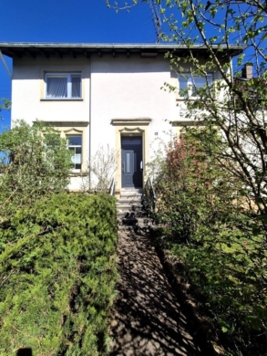Liebevoll erhaltenes Bauernhaus mit 3 modernisierten Wohneinheiten, ideal für kreative Wohnkonzepte, 66440 Blieskastel-Böckweiler, Mehrfamilienhaus